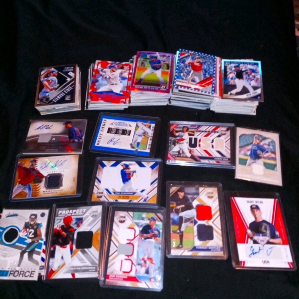 275 Baseball Card Lot Autos Game used Rookies more